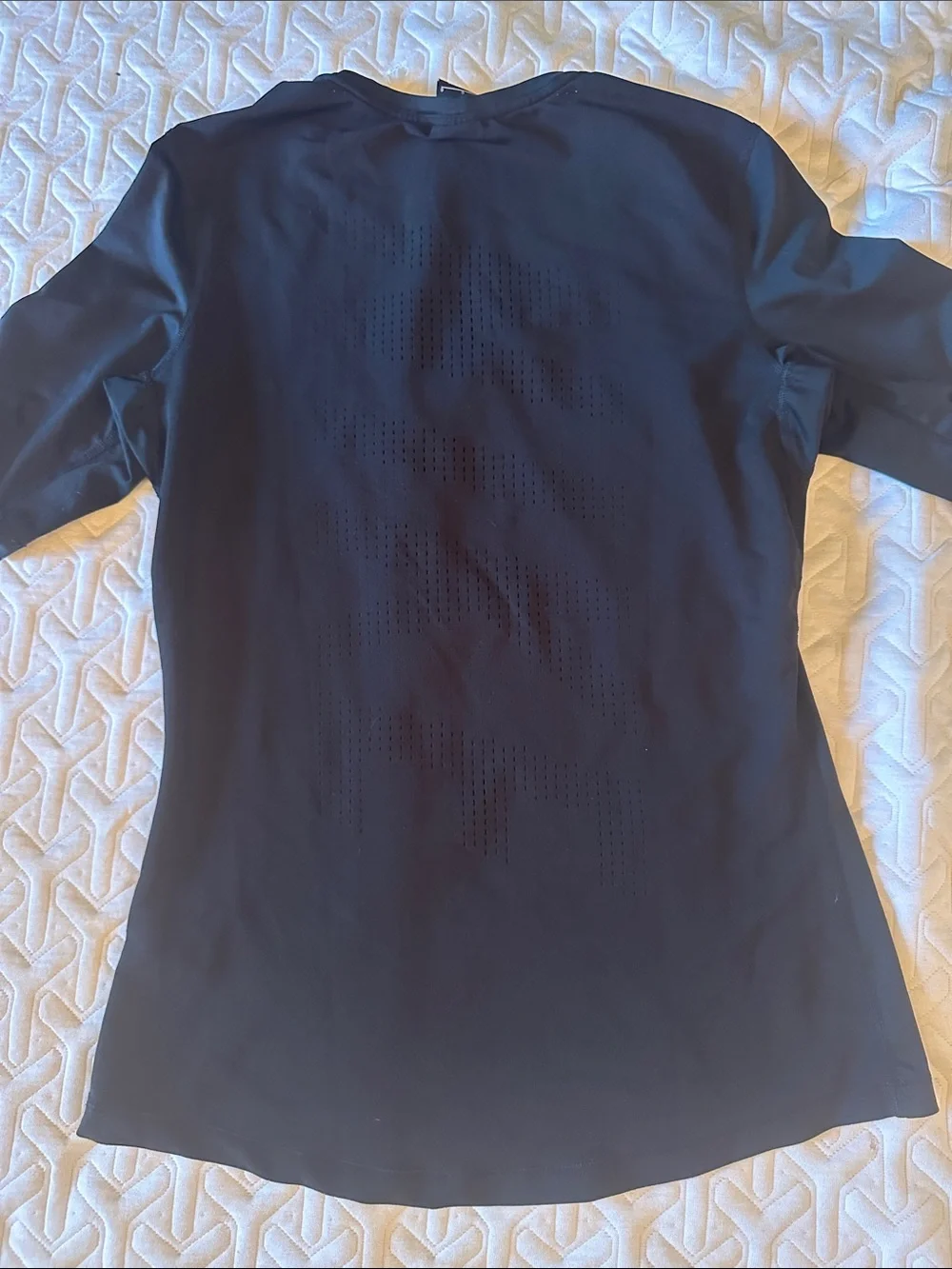 Nike Women’s Short-Sleeve Hypercool Performance Tee